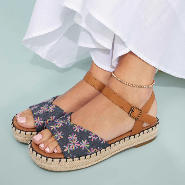 Abby Flatform Espadrille Sandal - Image 2